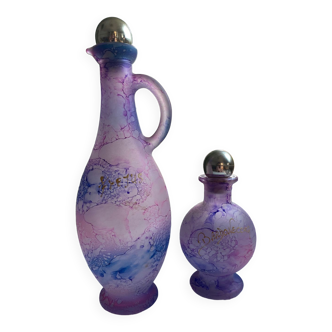 Set of glass decanters