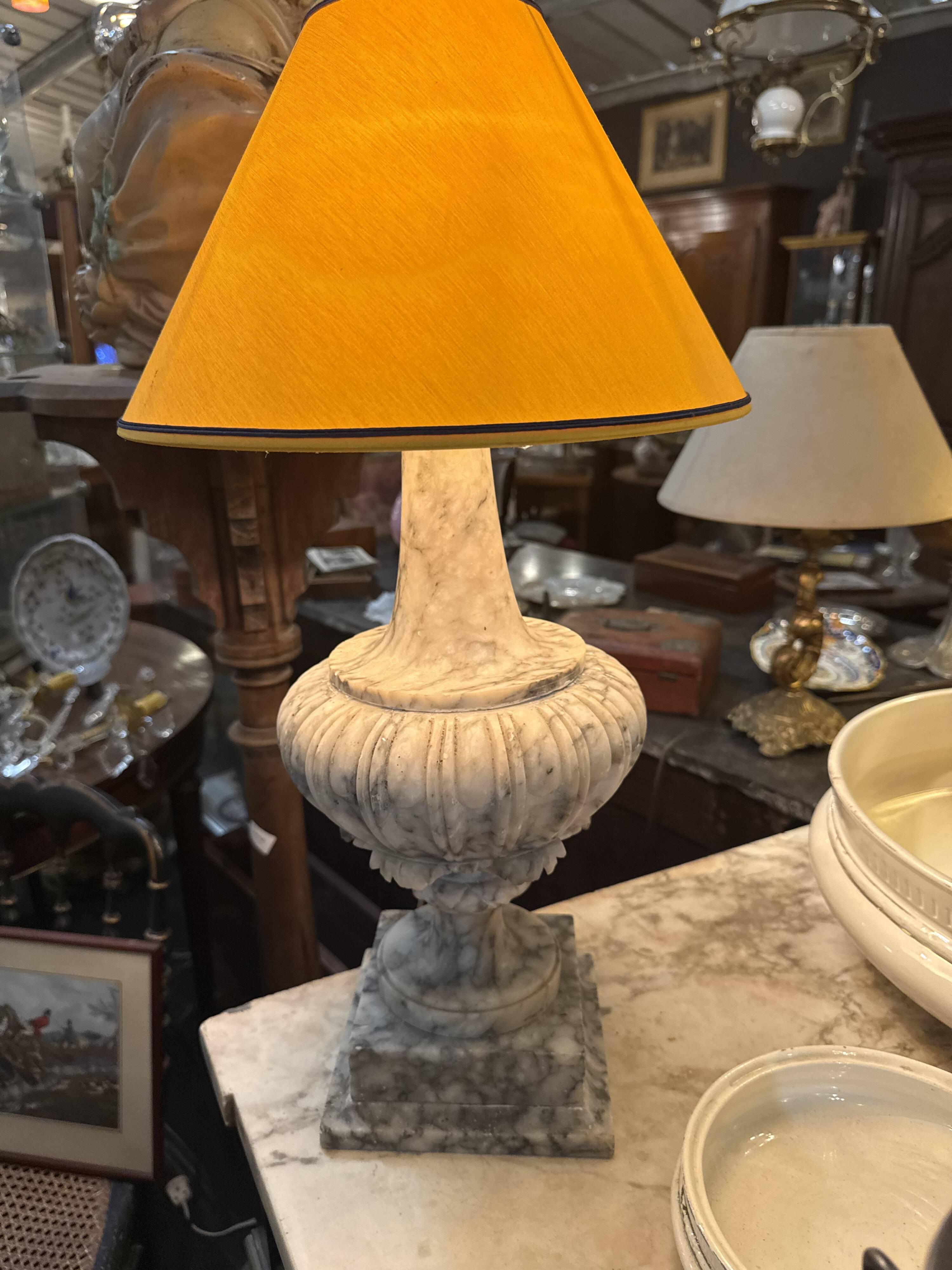 Pair of veined marble lamps