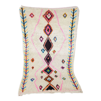 Handmade moroccan berber carpet 241 x 148 cm