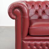 Amazing English cowhide Chesterfield armchair in a stunning red colour