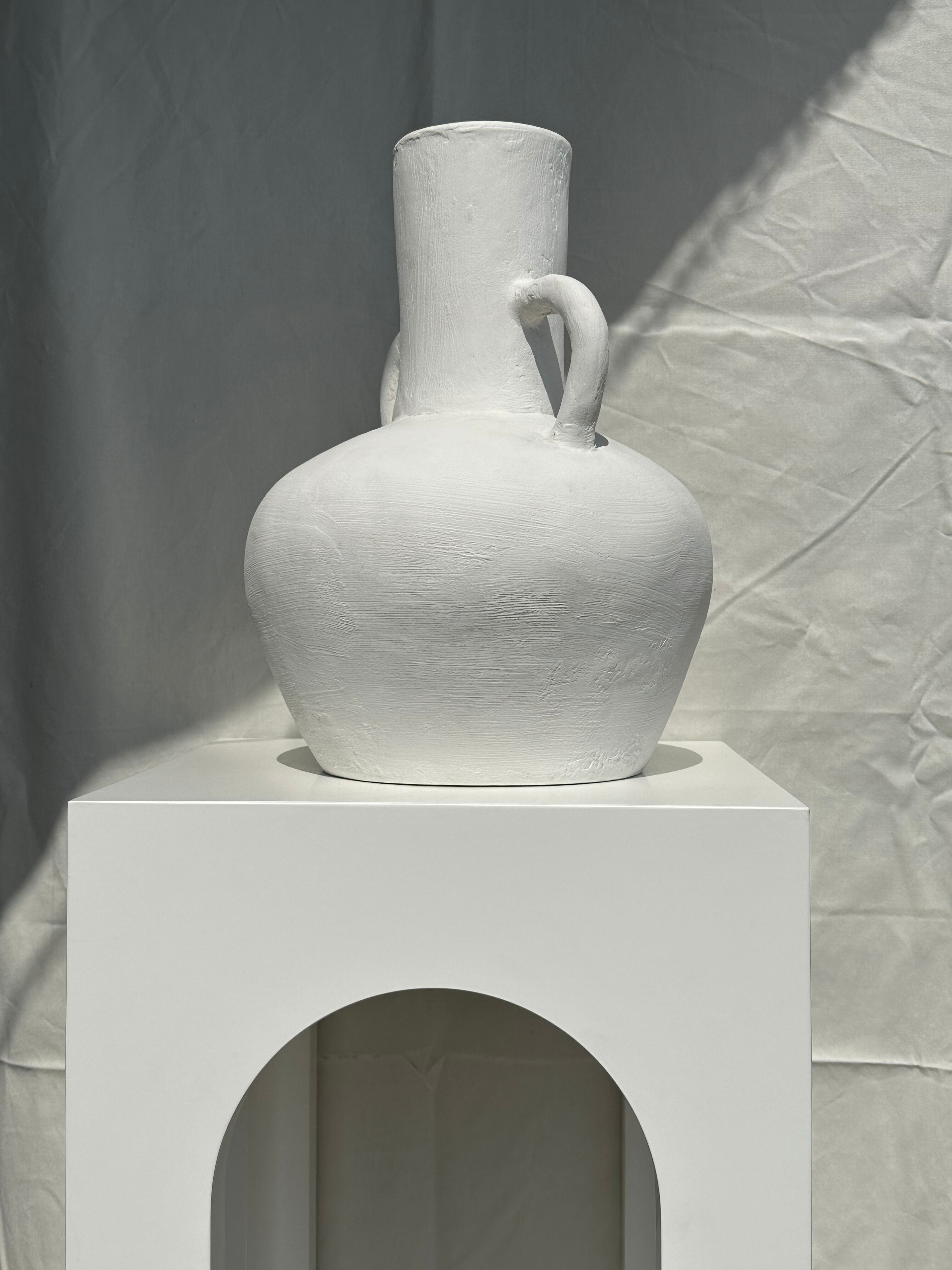 Handcrafted terracotta vase painted white with double handles h:40 d:30