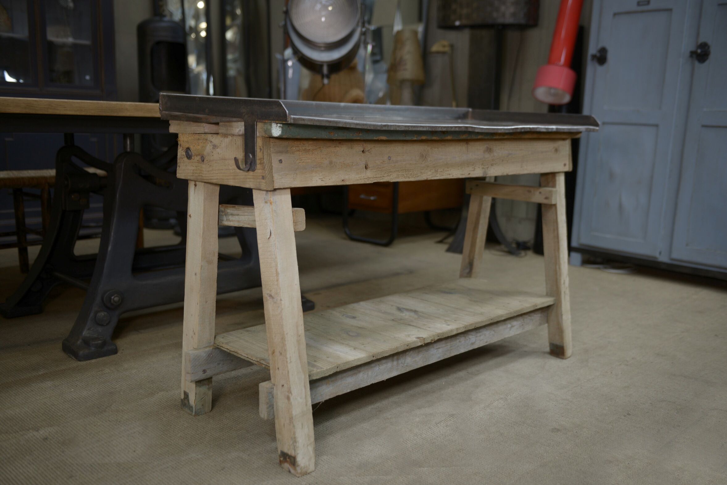 Industrial console table in fir and metal 1930