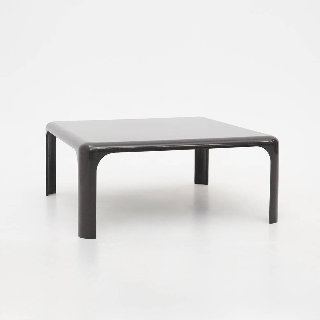 “Demetrio 70” coffee table by Vico Magistretti for Artemide, 1960s