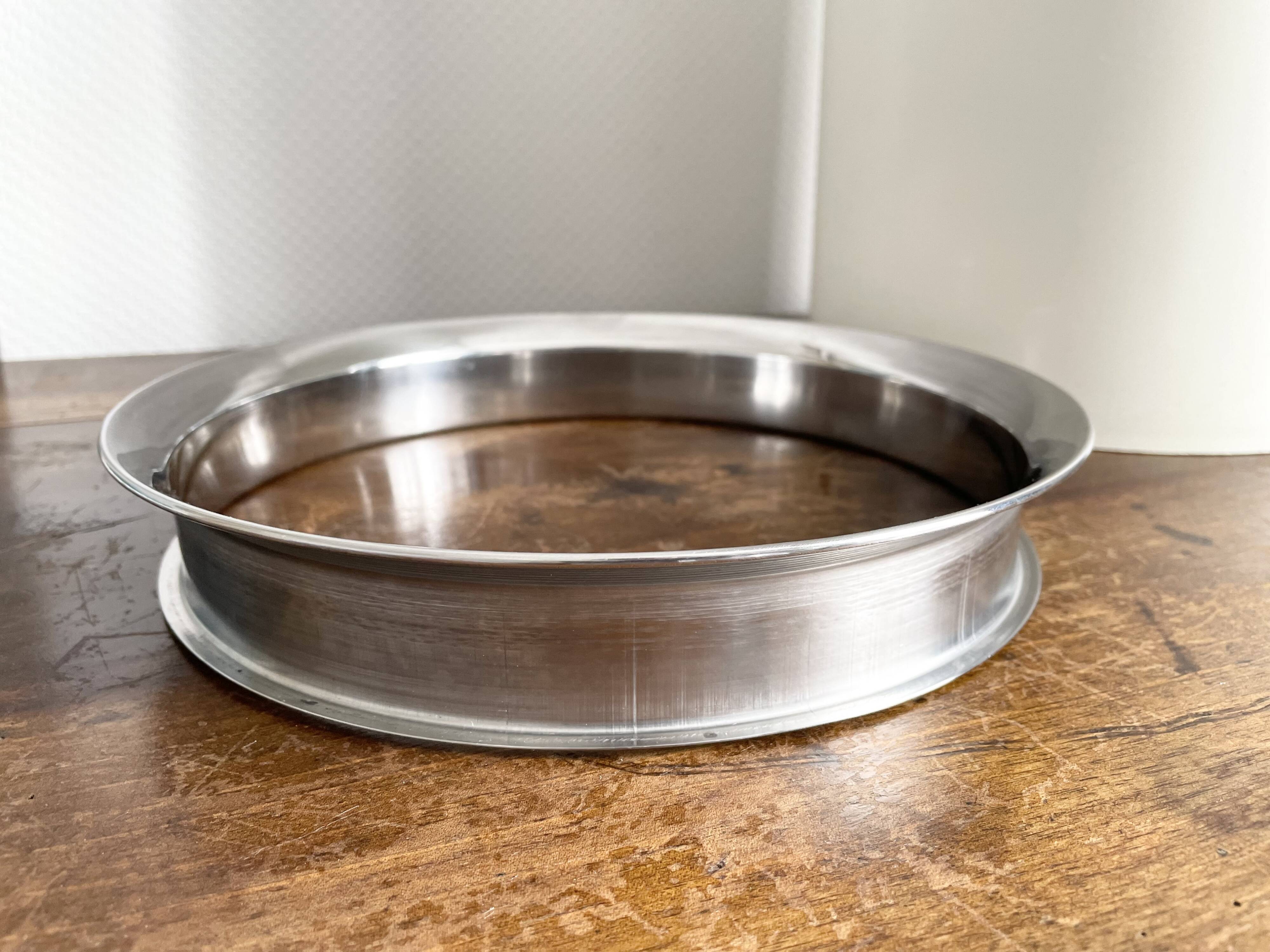 Kartell Gino Colombini white plastic umbrella stand from the 70s