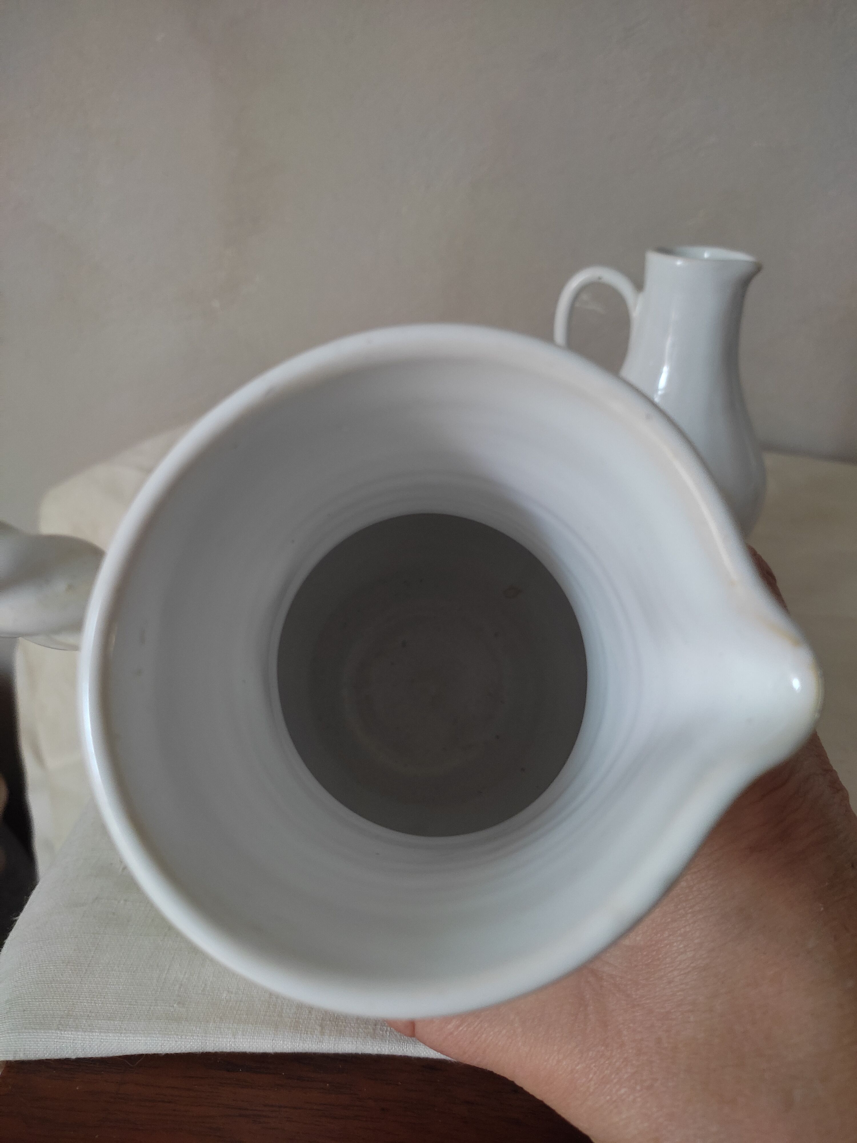Pitchers Émile Tessier