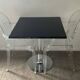 Ensemble Philippe Starck Kartell table à manger Top Top et 2 fauteuils Louis Ghost