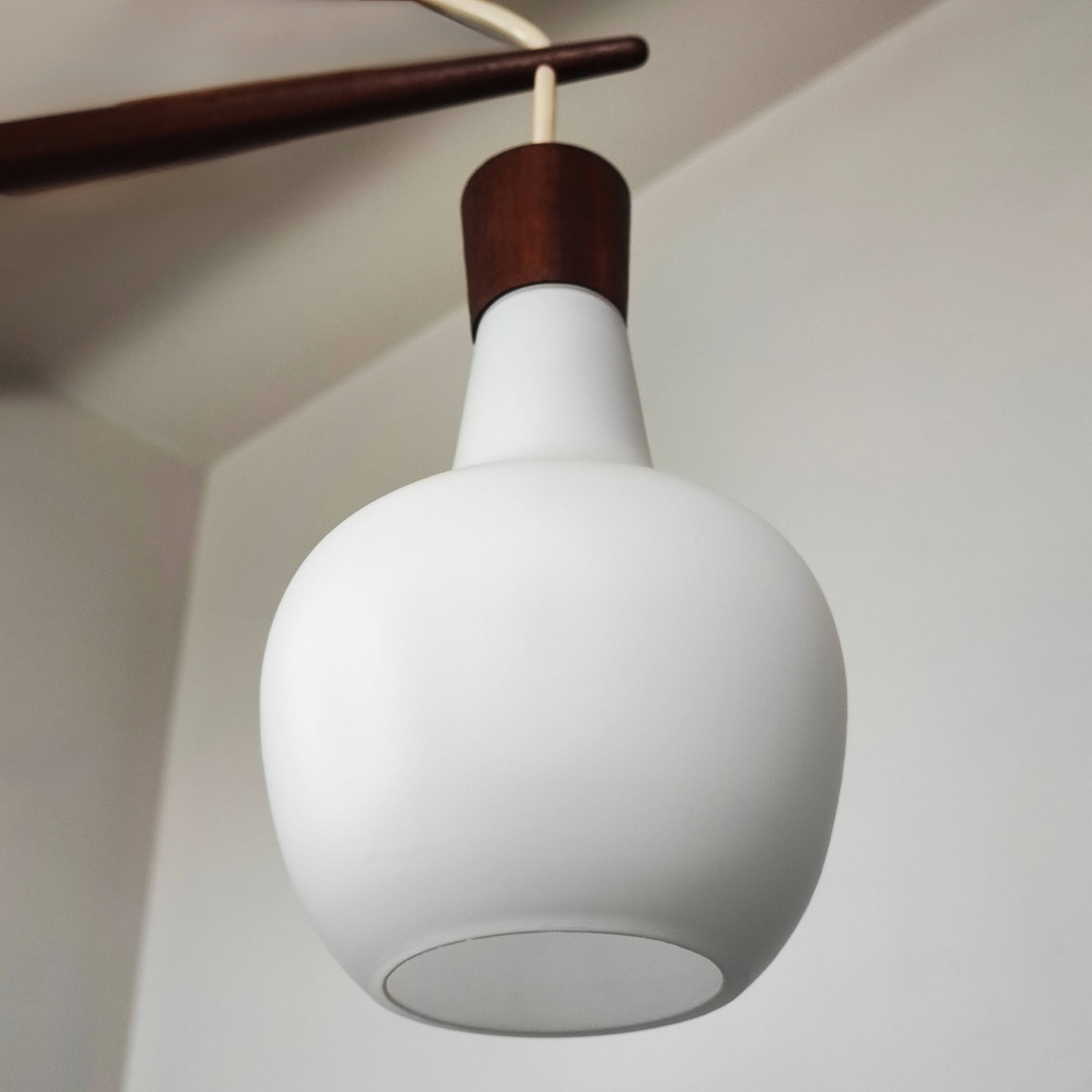 Suspension teck et opaline Rispal