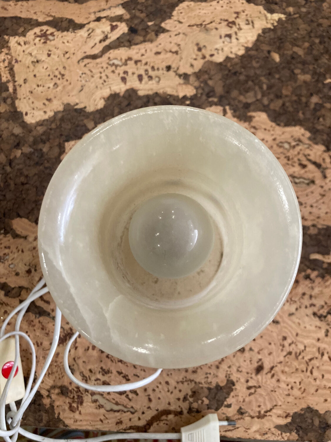 Lampe en albâtre vintage