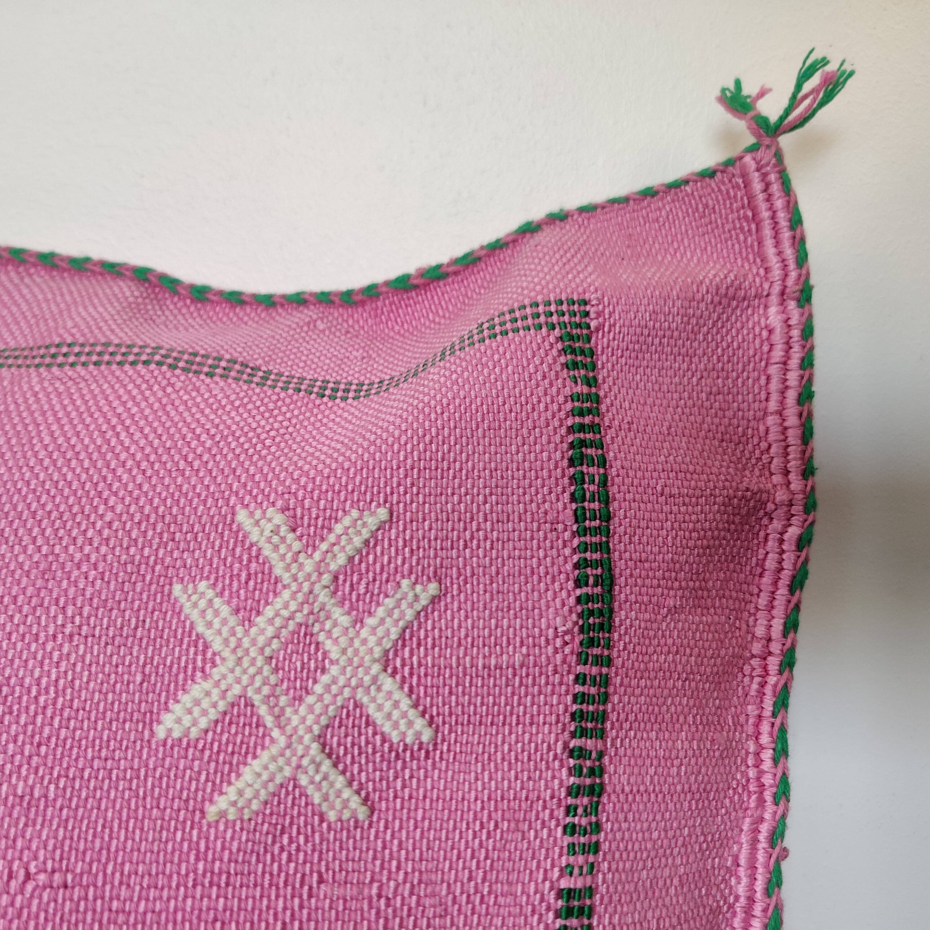 Coussin berbère sabra rose motif boheme