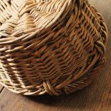 Wicker basket with two oval handles