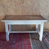Farm table