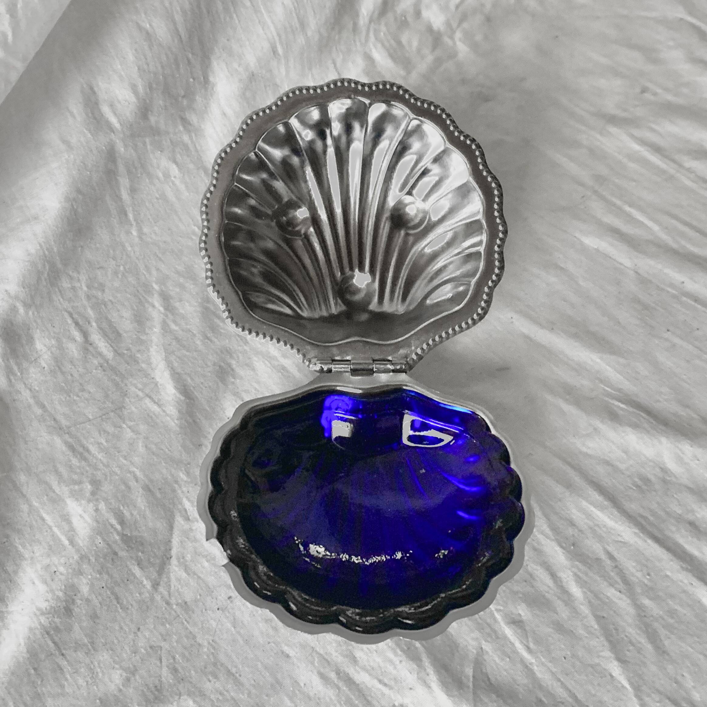 Vintage shell butter dish in stainless steel and cobalt blue glass