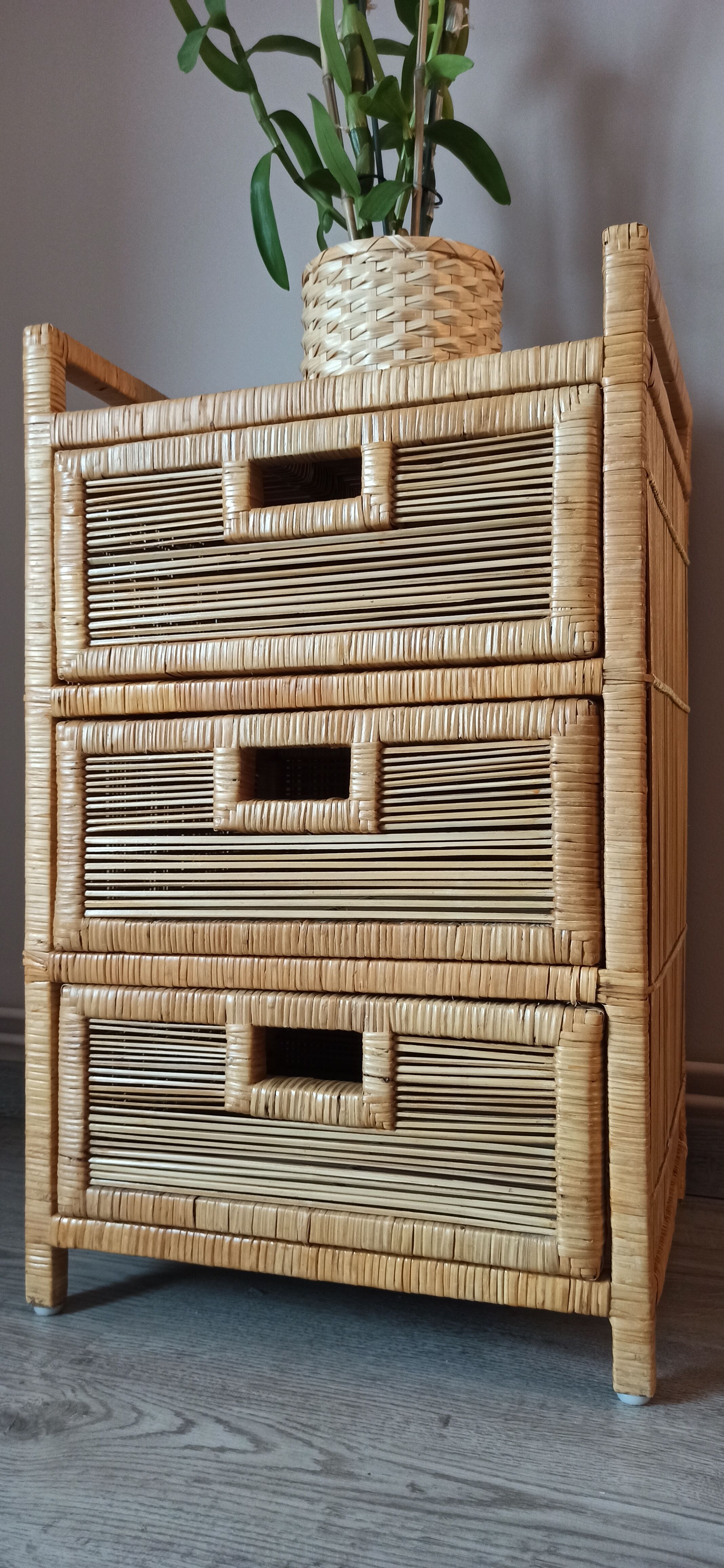 Extra cabinet 3 wicker rattan drawers