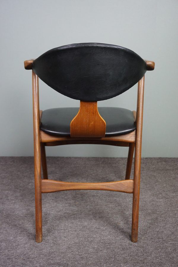 Cow horn chair