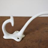 White enamelled cast iron pad