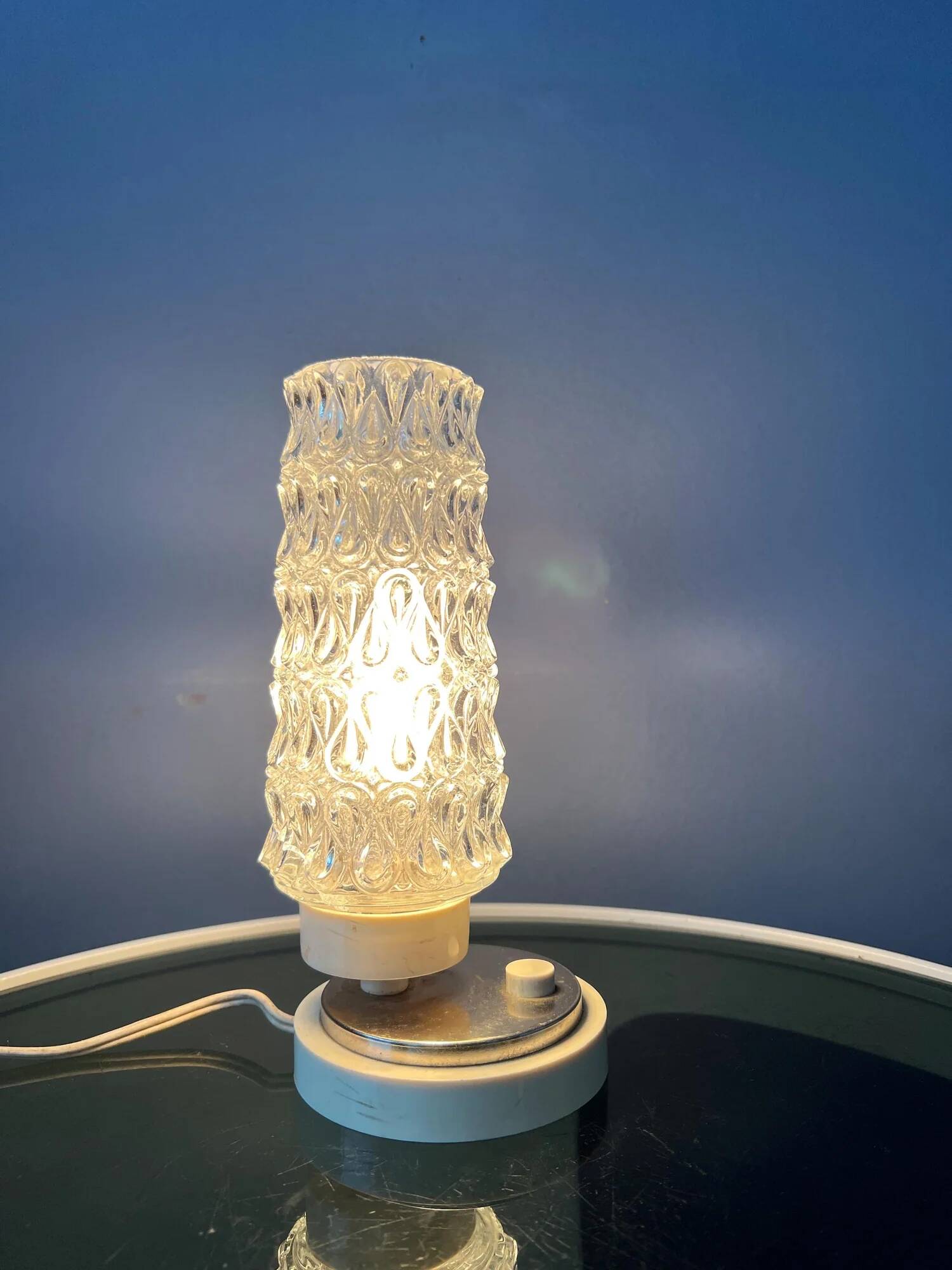 Set (2) of mid-century clear crystal glass bedside table lamps