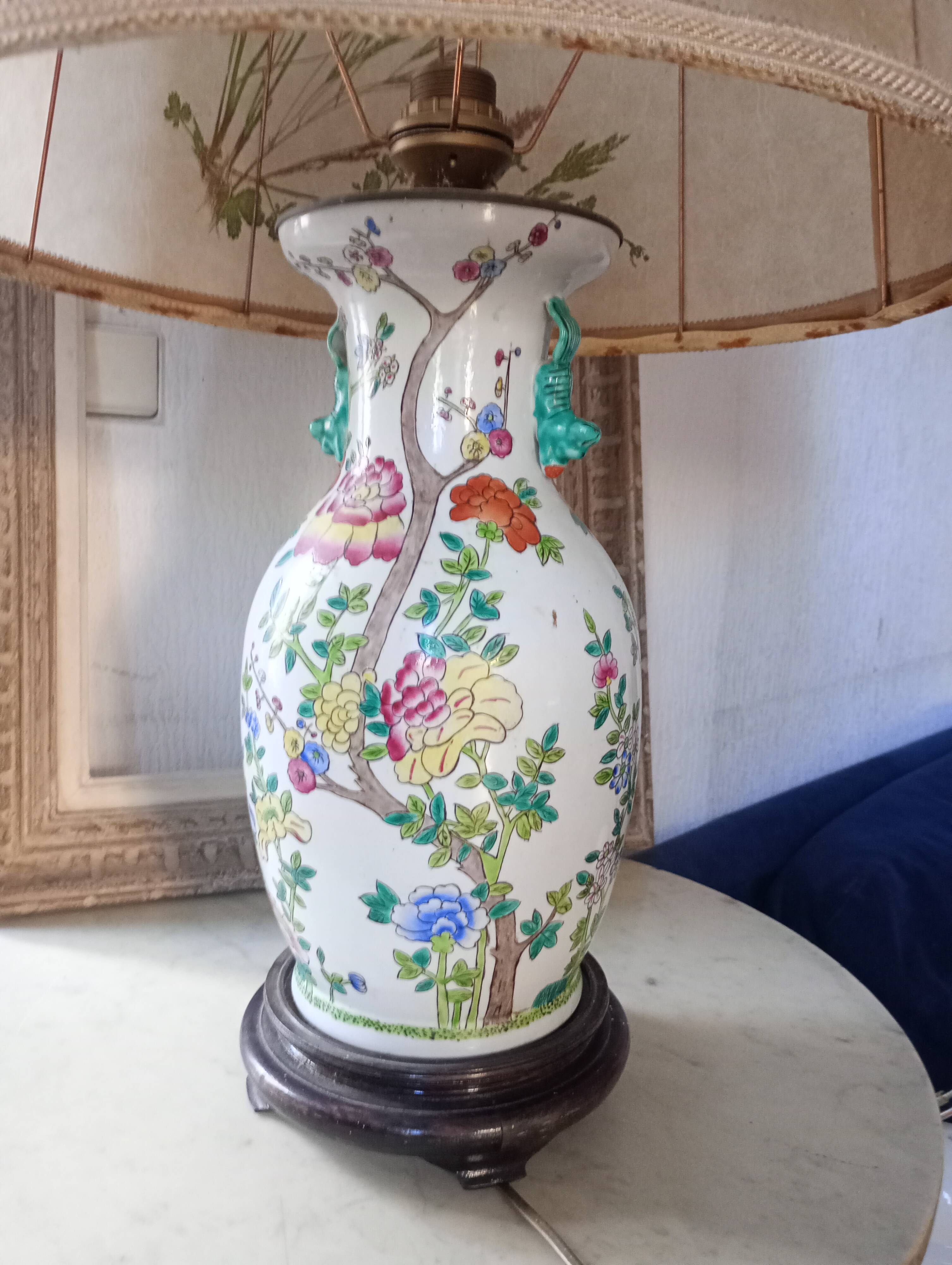 Ancienne lampe chinoise. Vintage.