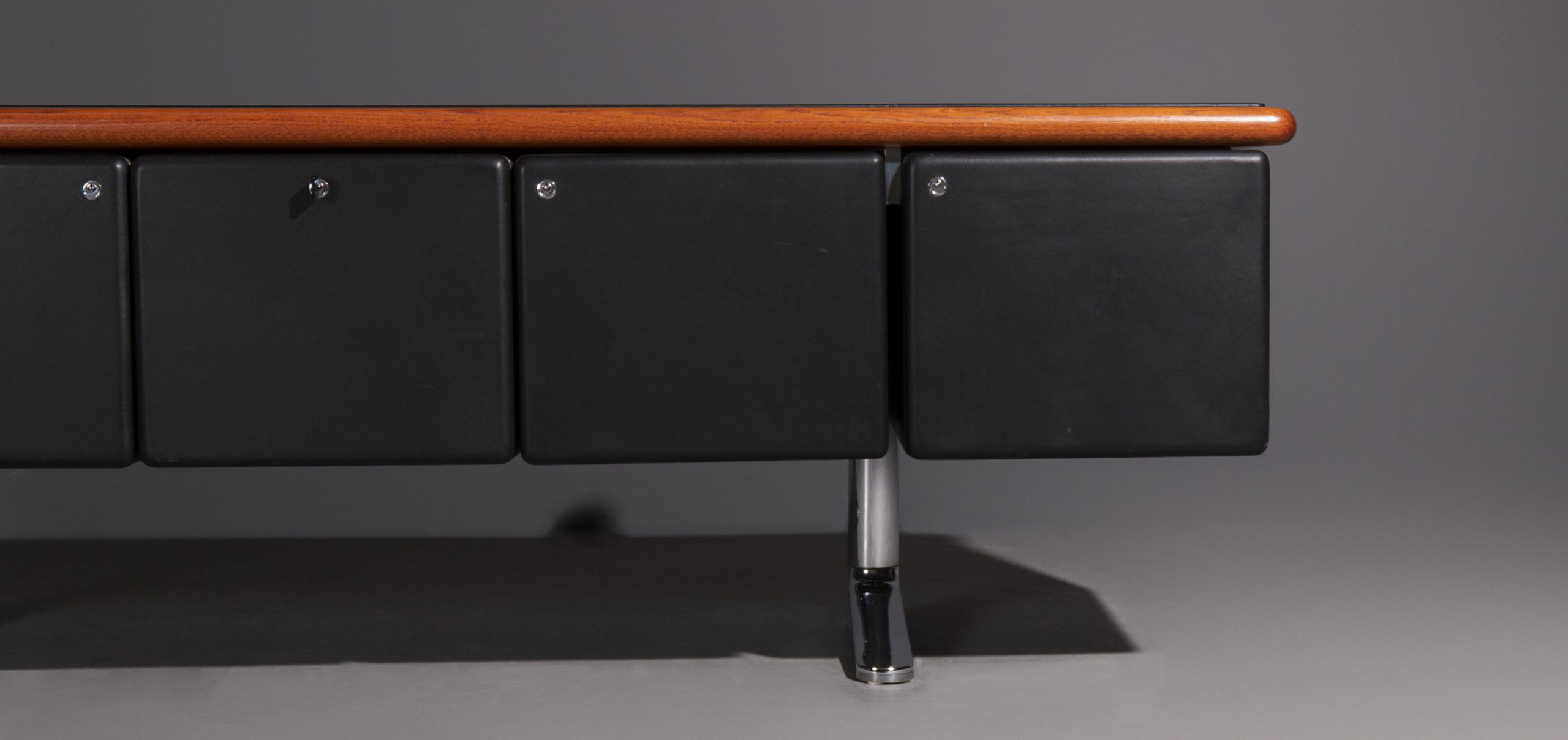 Sidbeoard by Warren Platner for Knoll International