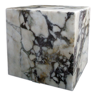 Cube, side table, end of calacatta Viola marble canape