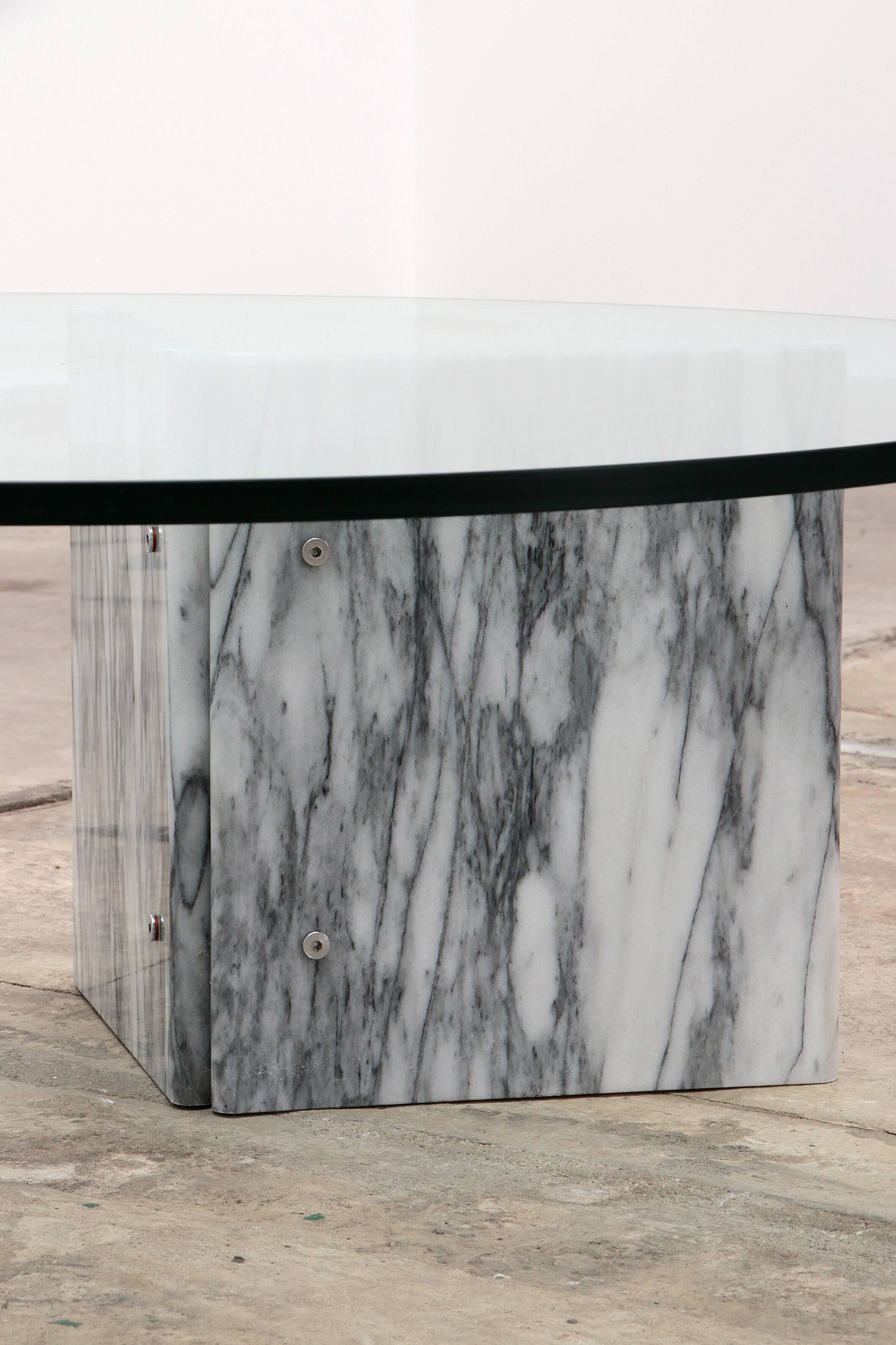 Vintage Design Italian marble vintage coffee table, 1970s Italy