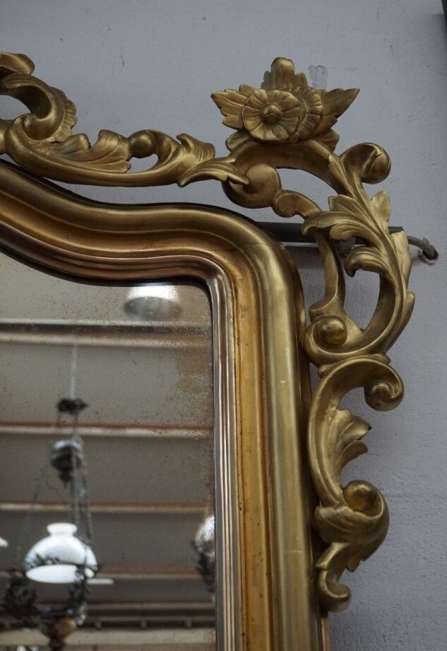 Baroque mirror