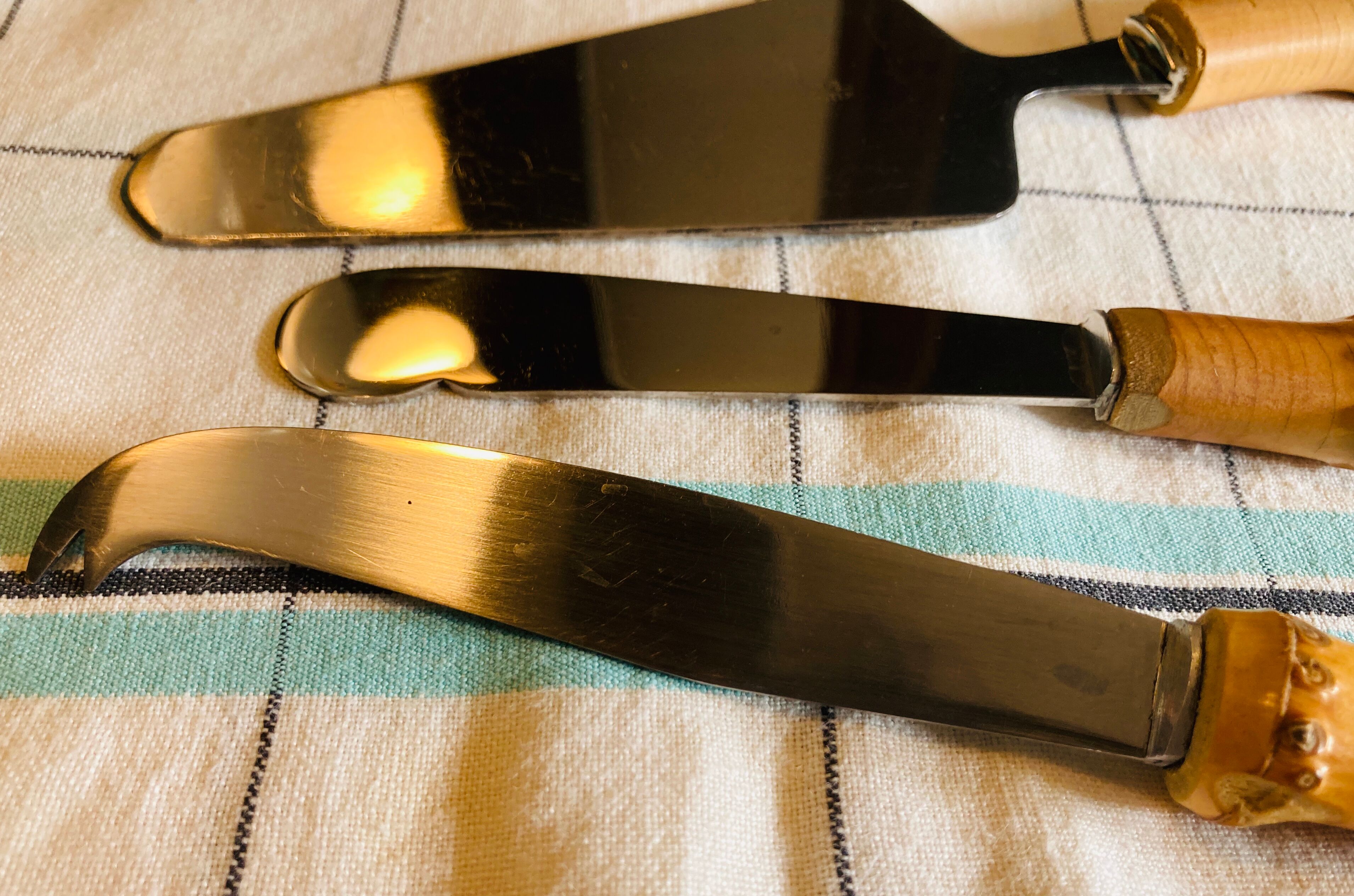 Set of bamboo cutlery