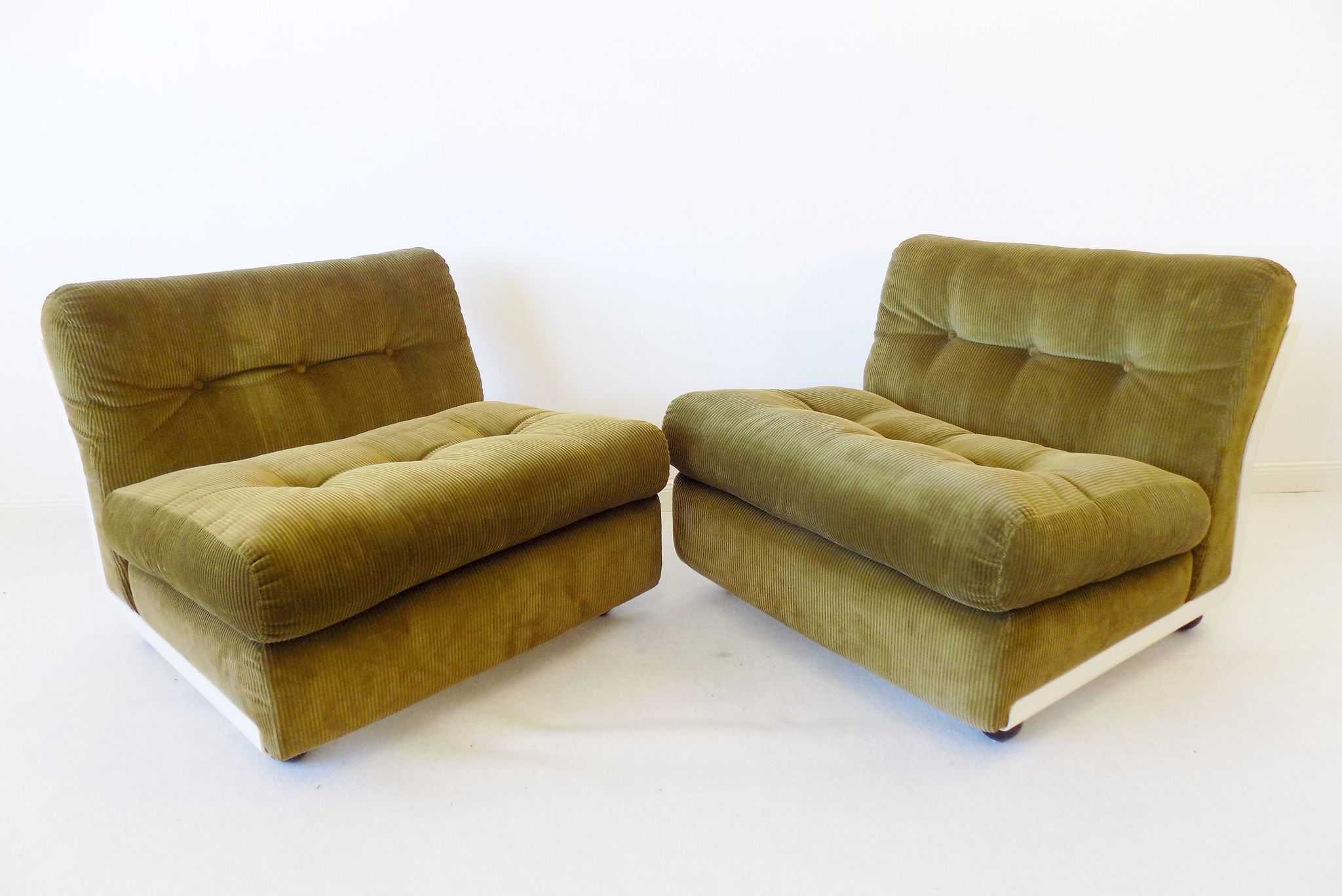 Ensemble de 2 chauffeuses de Mario Bellini 70s