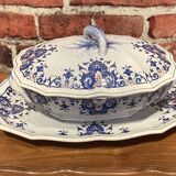 Tureen and its porcelain dish Rouen Salins France