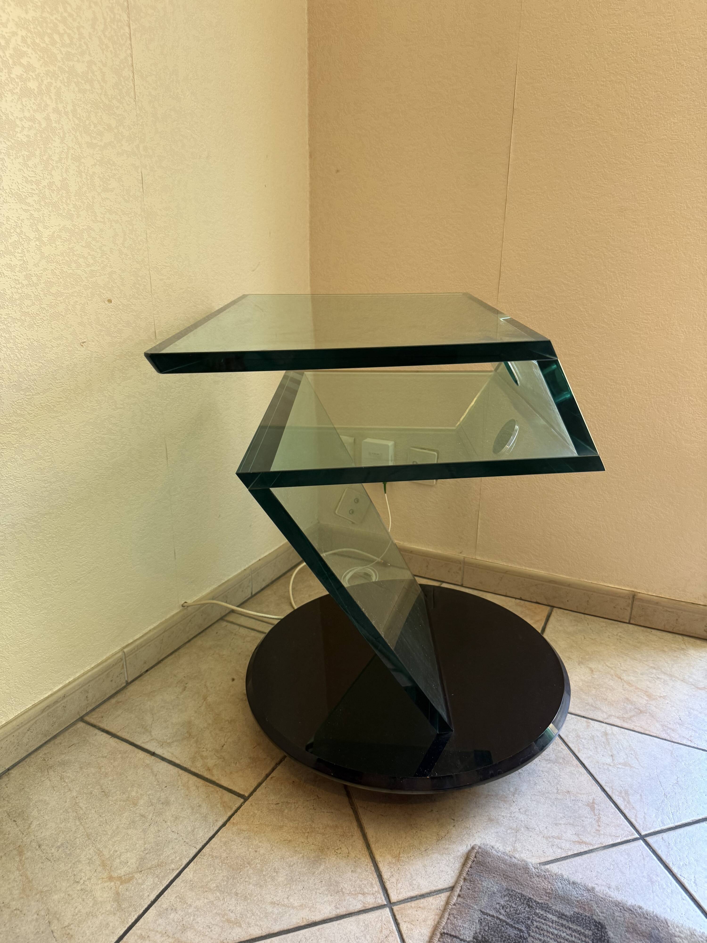 Meuble tv pivotant en verre roche bobois modèle jazz