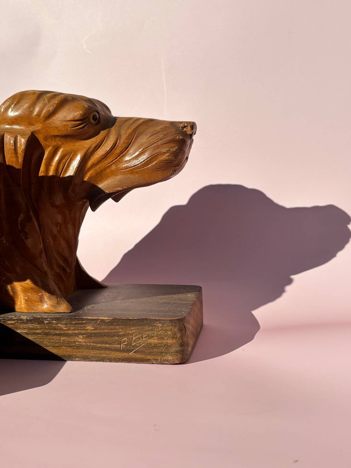 Paire de serres livres en bois signée P.Belys