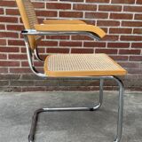 Cesca chair B64 with armrests by Marcel Breuer Design