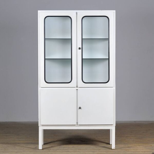 Armoire à pharmacie vintage, années 1970
