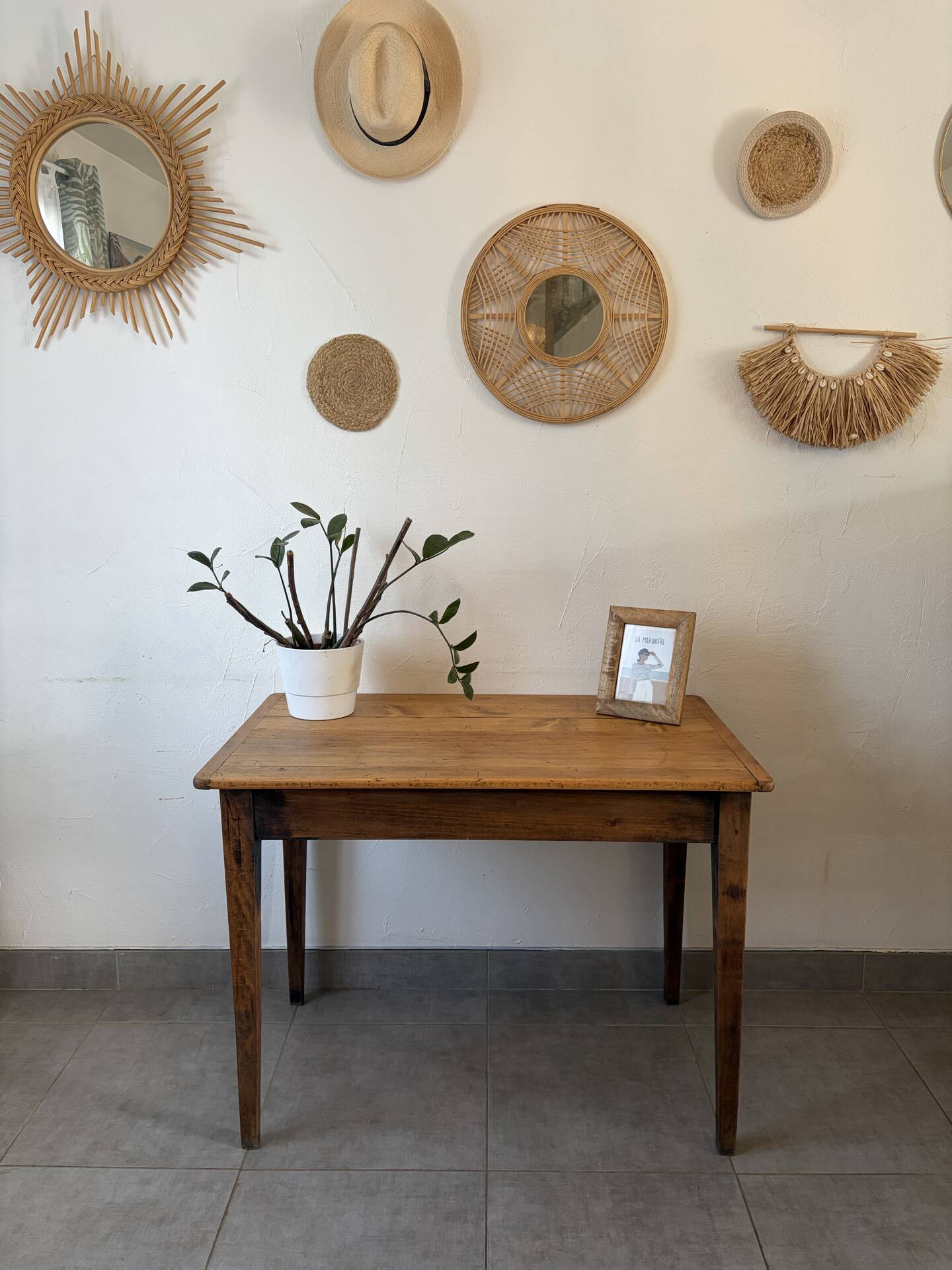 Farmhouse table / vintage desk
