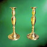 Pair of English polished brass candlesticks – vintage candle holders made in England – elegant classic decoration