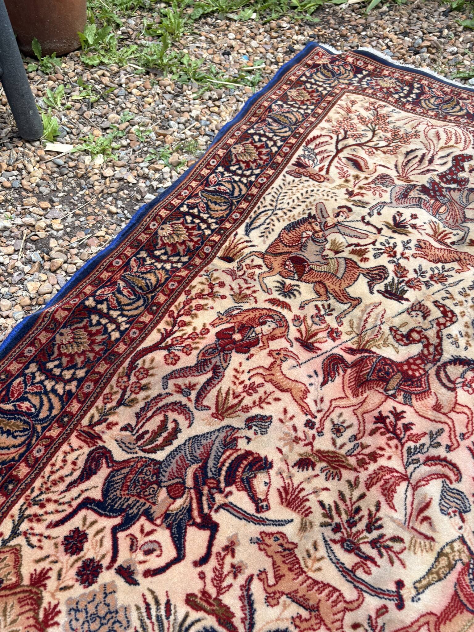 Tapis persan ispahan fait main scène chasse royale laine coton 160x110cm