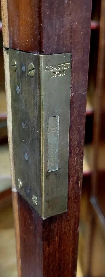 Antoine BASTET in Lyon: Rare Louis XVI style library