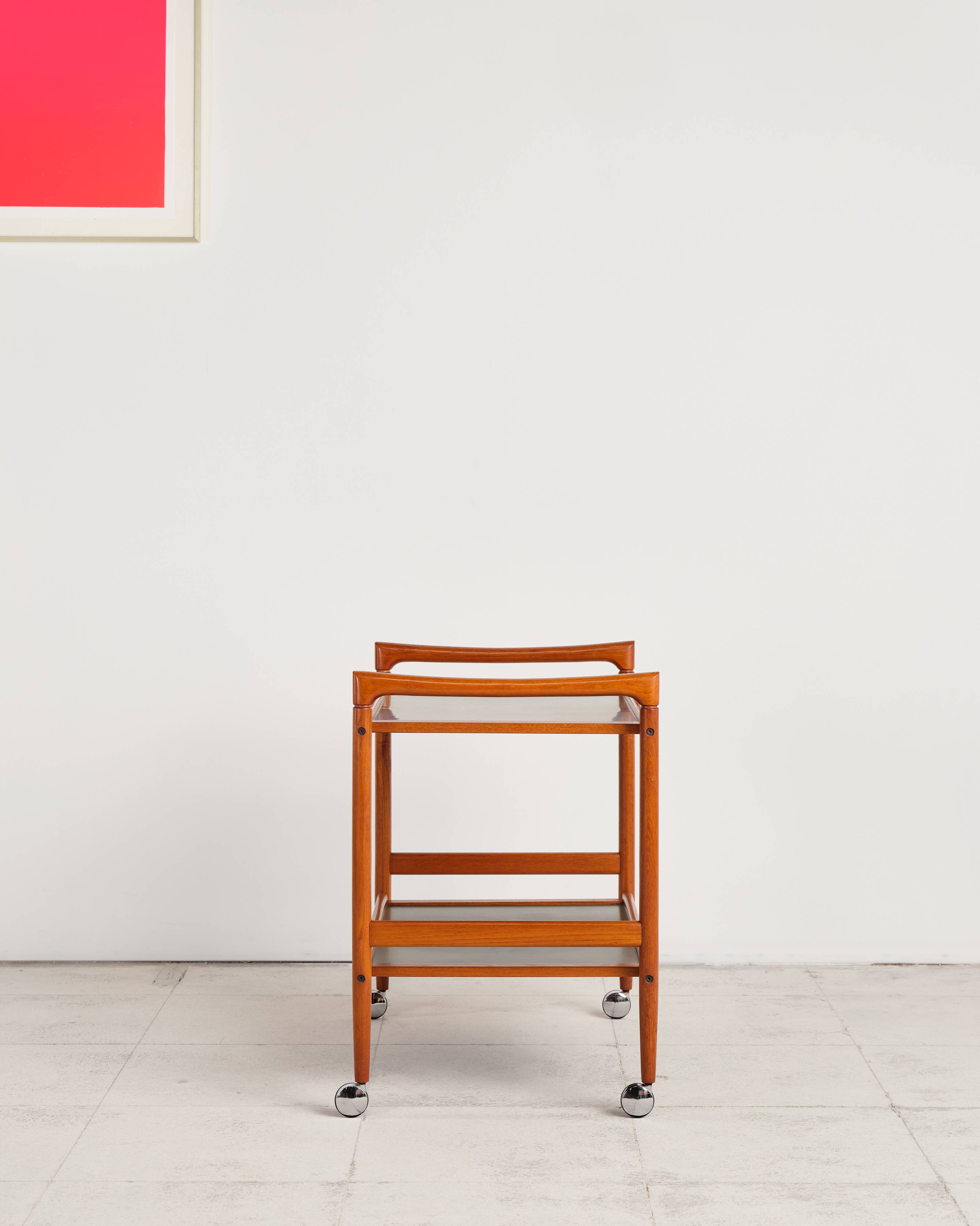 Dessert or bar cart, Dyrlund, mid-20th century design in teak.