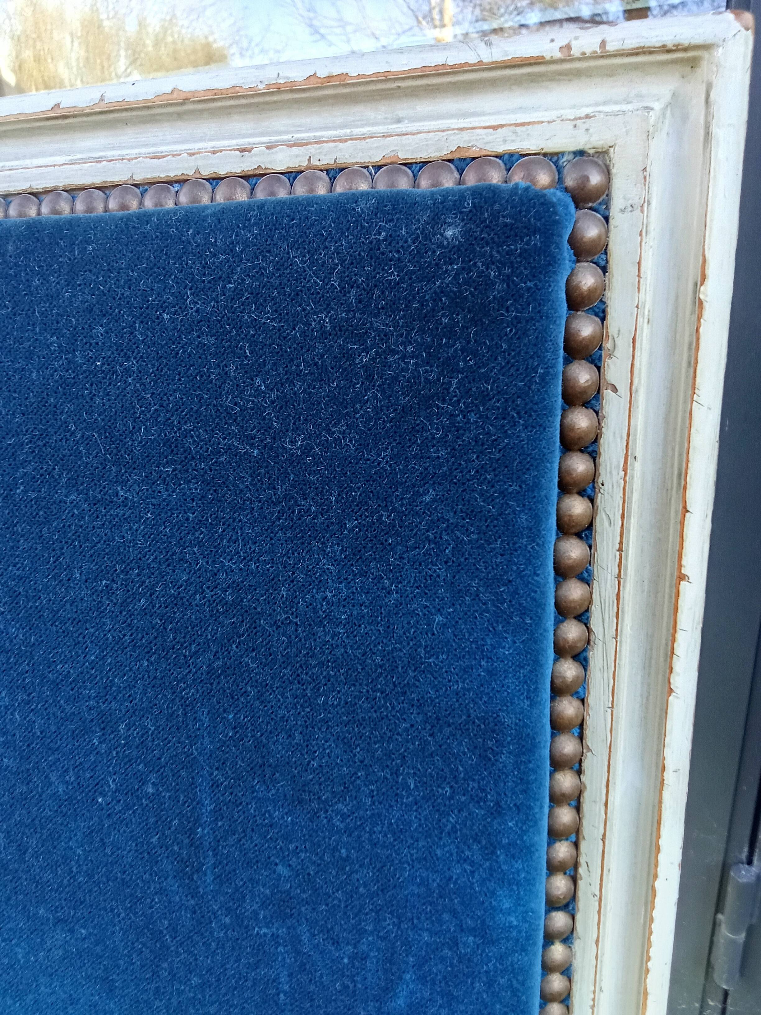 Série de 4 chaises style Louis XVI velours bleu