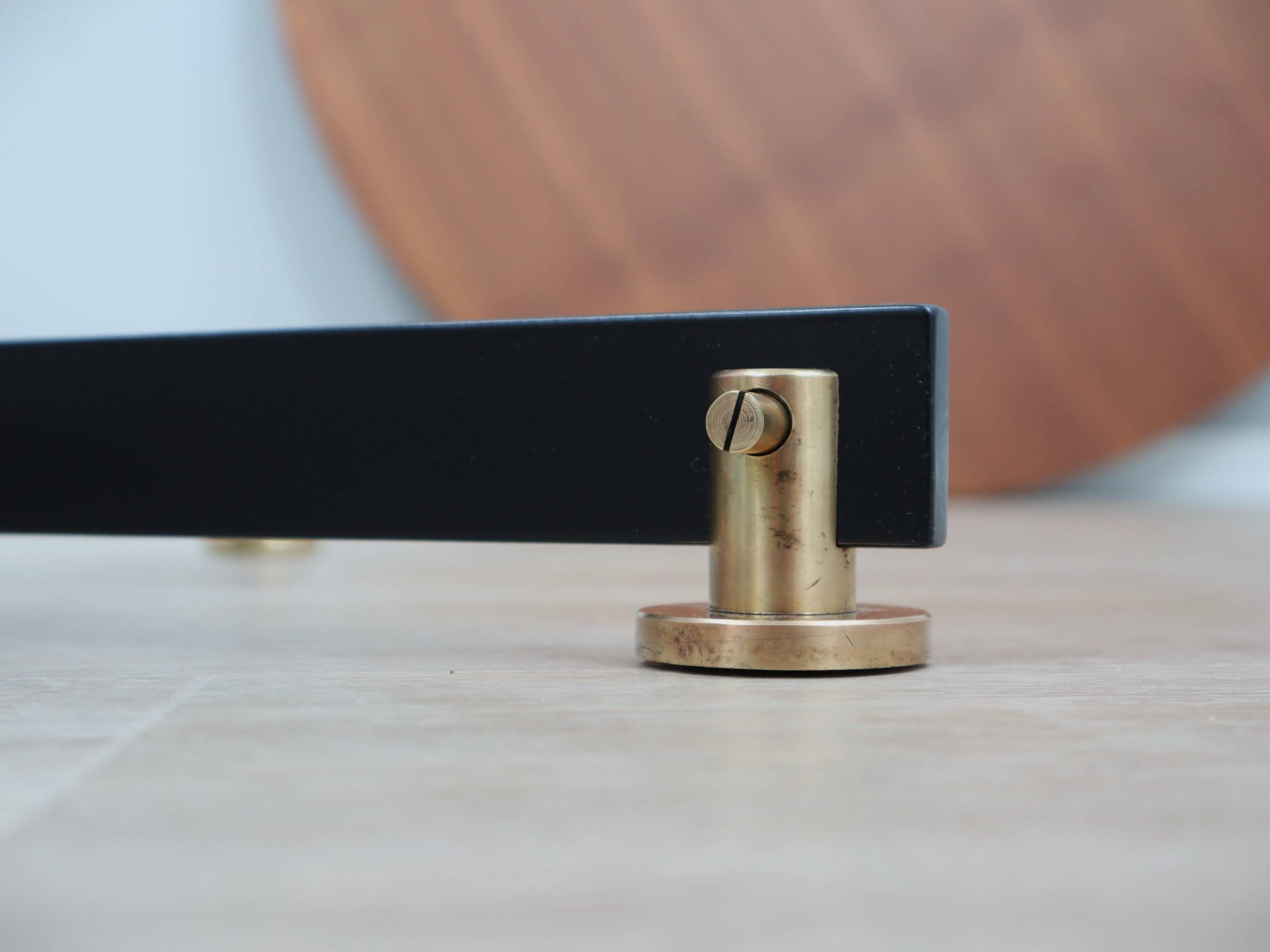 Vittorio Nobili 1950s round dining table in teak & brass