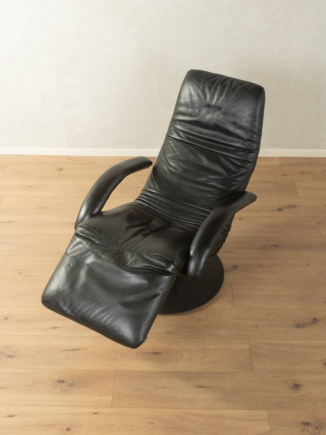 JR-7360 Yoga Relax armchair by JORI, 1980s, black leather