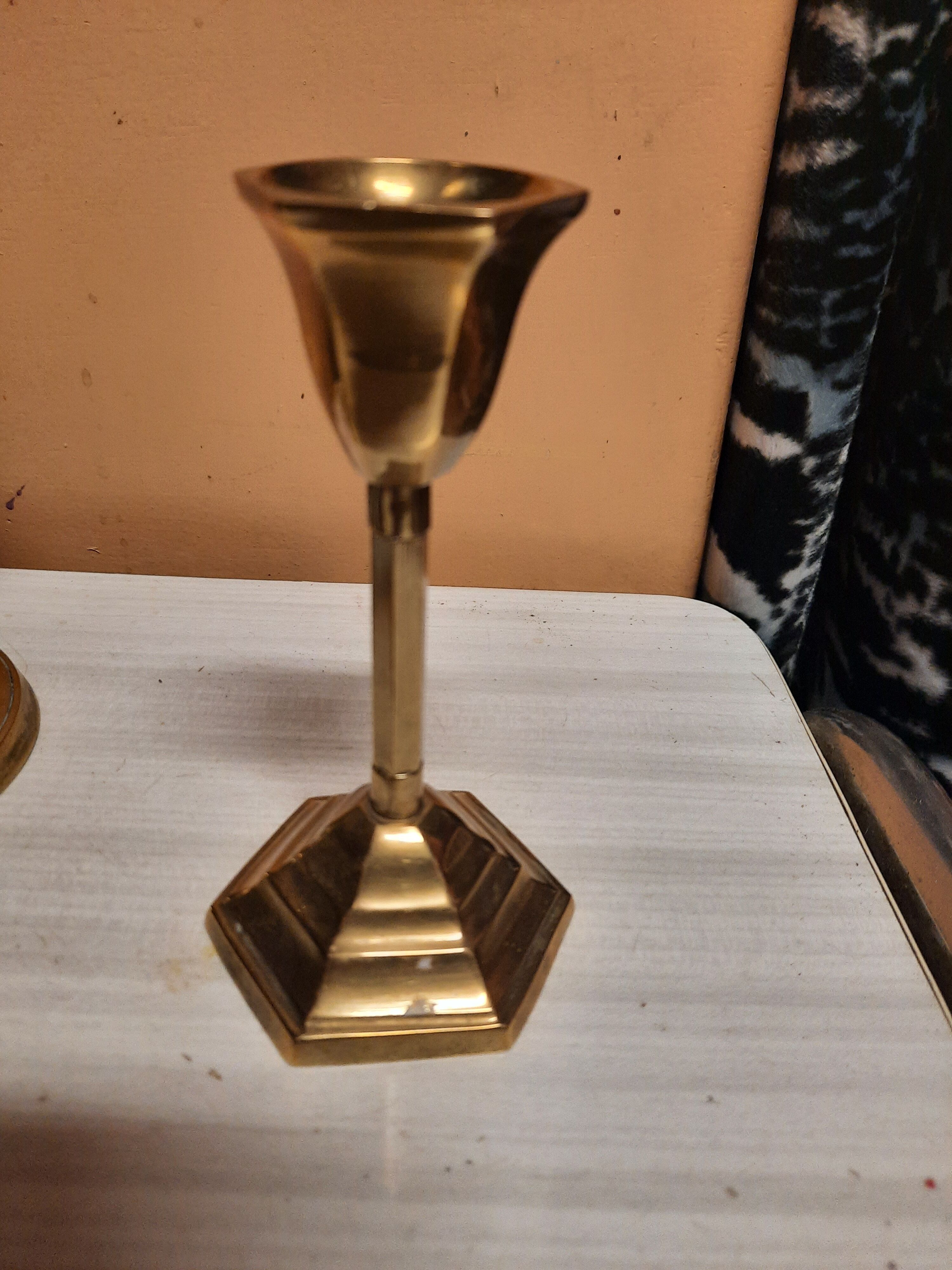 Trio de bougeoirs en bronze