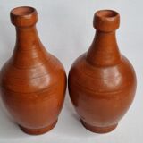 Pair of glazed terracotta jars, 26 cm