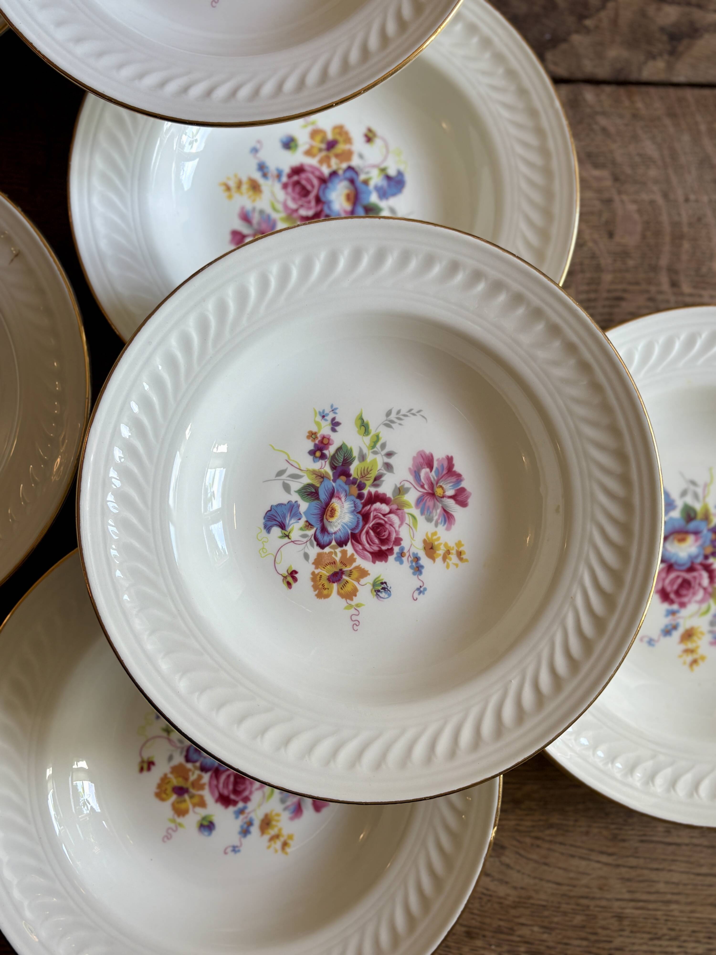 Set of 11 vintage deep plates - Fleurette pattern by Gien