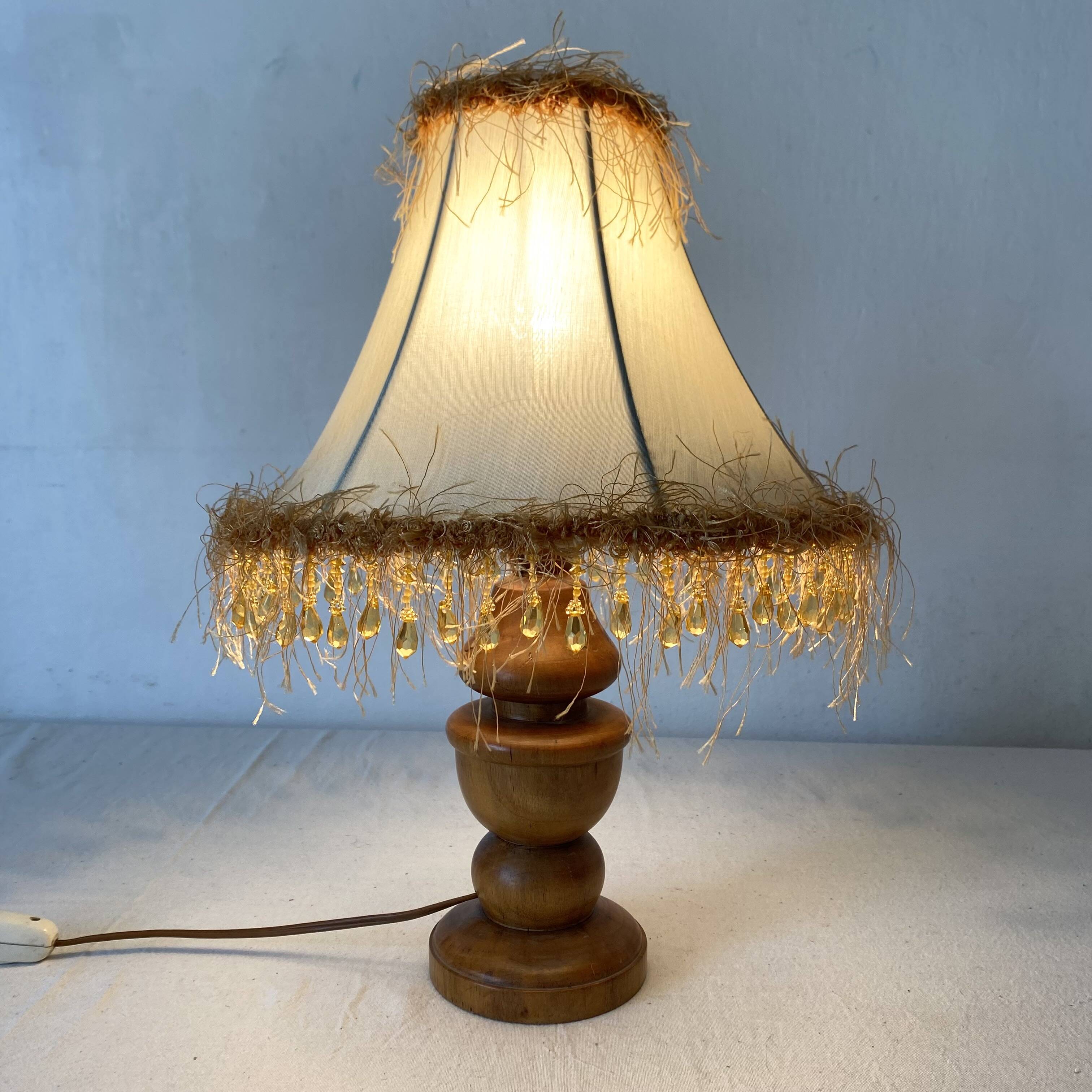 Retro wood and pearl lamp