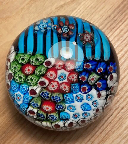 Millefiori clipboard ball