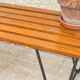 Banc design bois et acier vintage