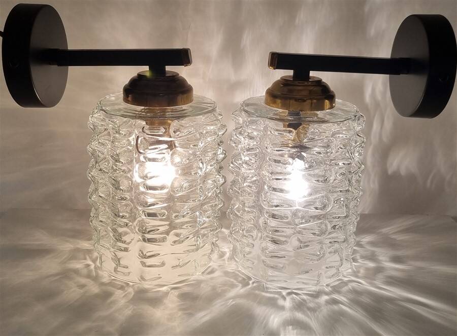 Pair of wall sconces