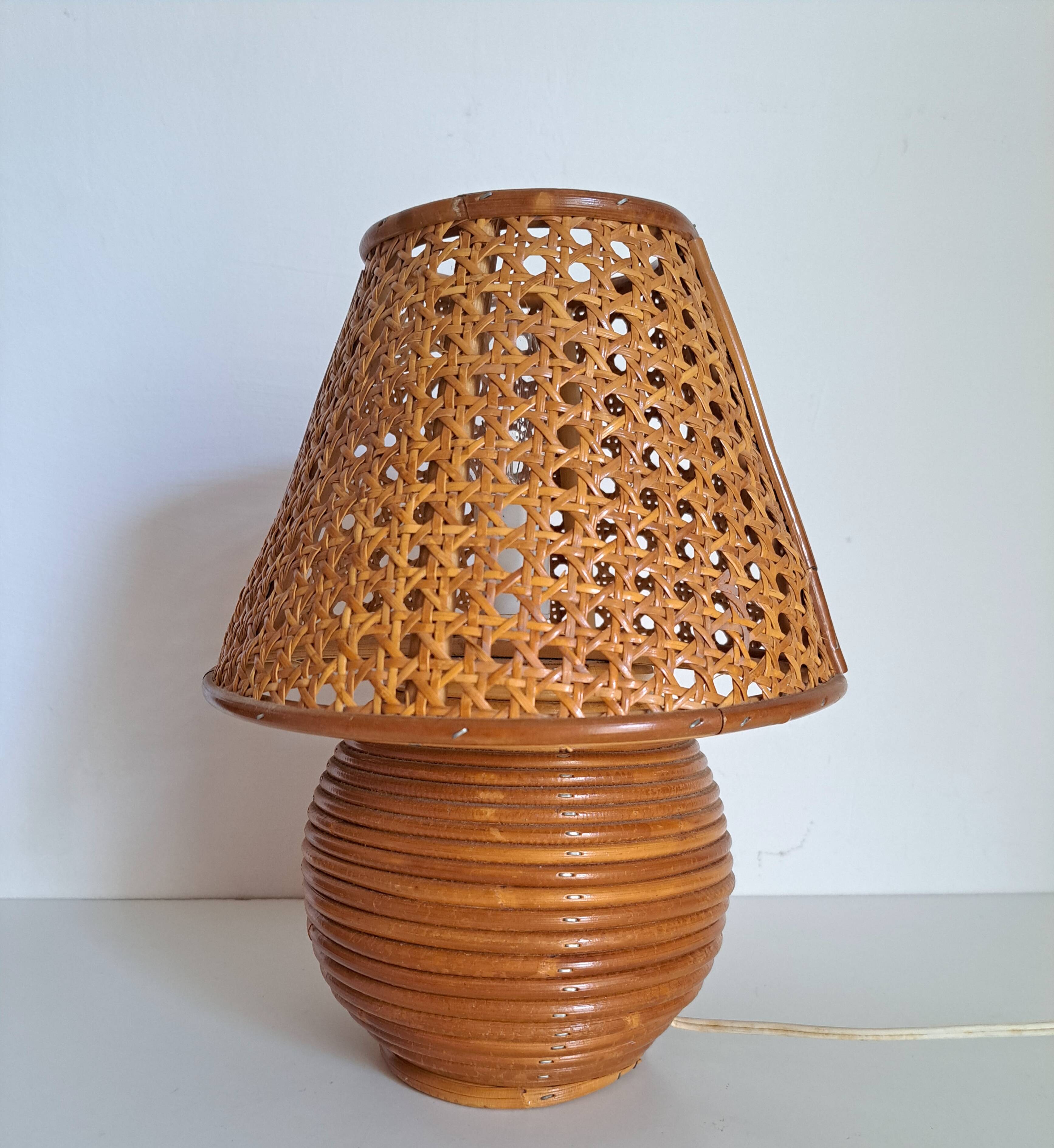 Paire lampes de chevet  cannage