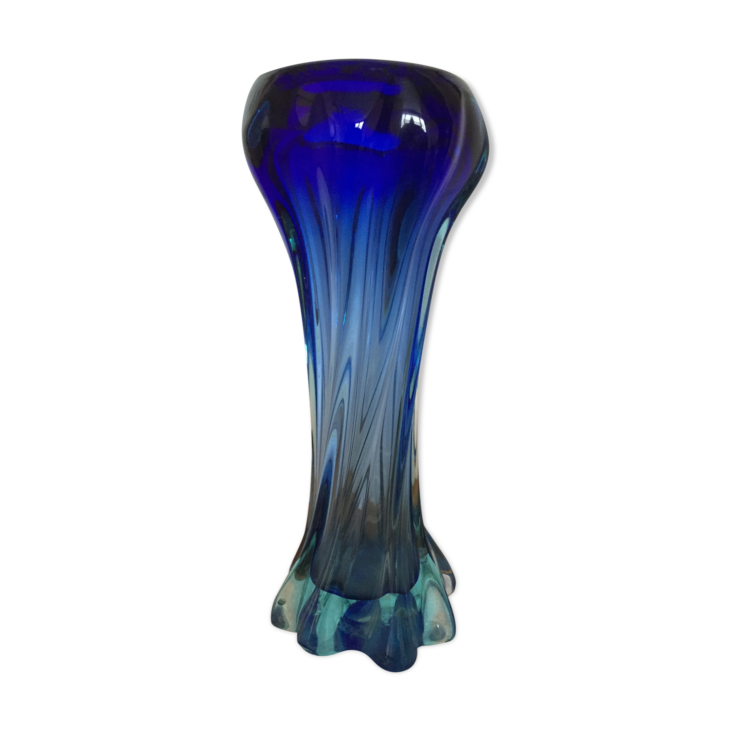 Big Blue Crystal vase