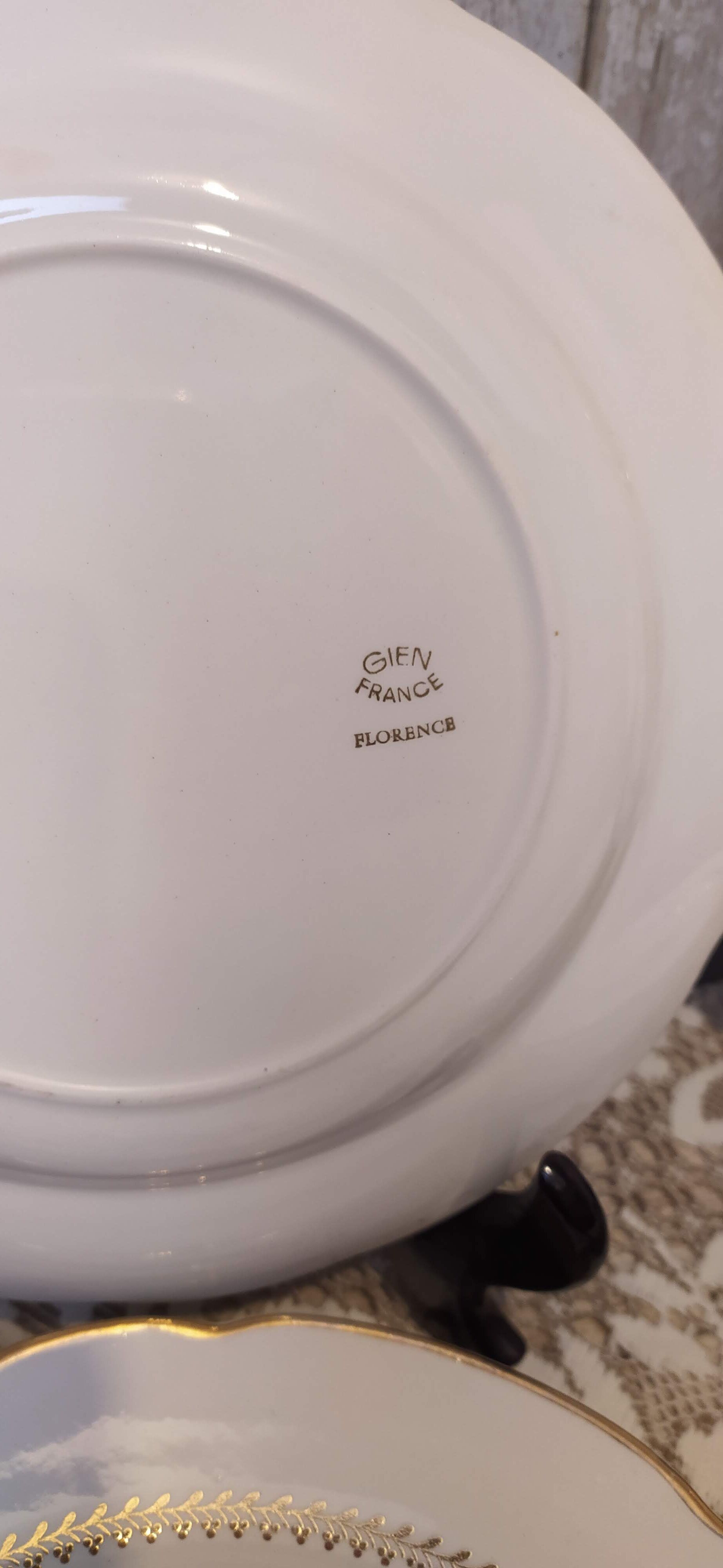 set of six vintage plates, Gien earthenware, floral style